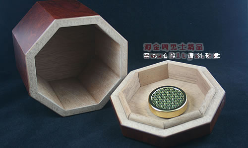 大容量松木烟丝保湿罐-1