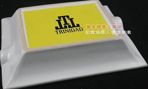 特利尼达烟灰缸P530-1-2