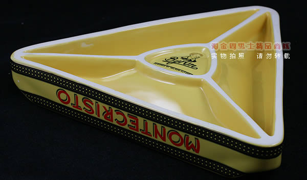 蒙特Montecristo陶瓷三角烟灰缸-AT0003-2