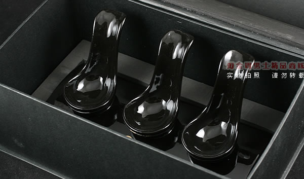 爱尔兰PETERSON骨瓷3斗烟斗架-3