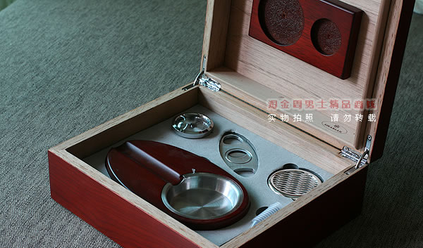 ���SIKARLAN ѩ �ѱ�ʪ����Ʒ��װsk1029-1