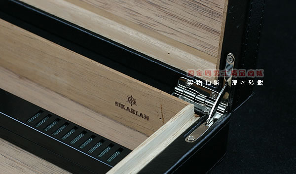 ���SIKARLAN ��Ƥѩ �ѱ�ʪ��sk1049-3