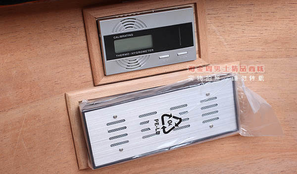 香柏木雪 茄保湿木箱 大卫杜夫原单雪茄盒带电子湿度计SK1037-4
