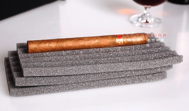 现货雪茄保湿盒便携 Xikar西卡塑料15支黑色 户外密封防水雪茄盒-4