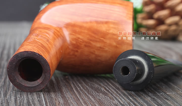 淘金周 英国登喜路Dunhill石楠木烟斗 2002年 DR 3星-7