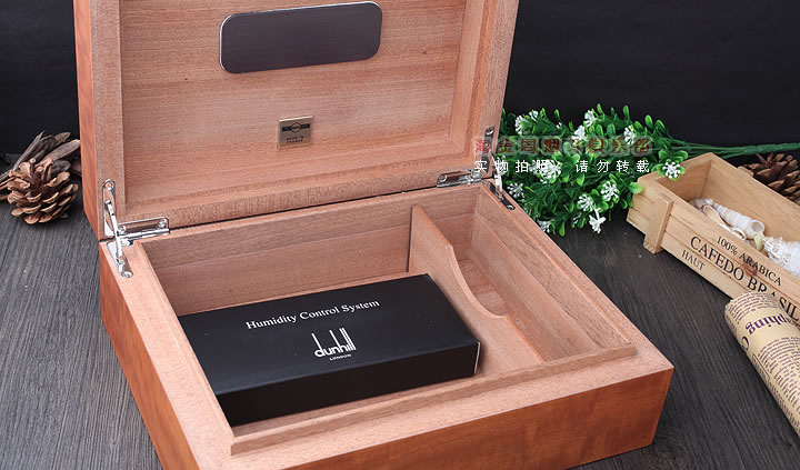 英国登喜路Dunhill 香柏木 雪茄盒 50支装HS7508-1