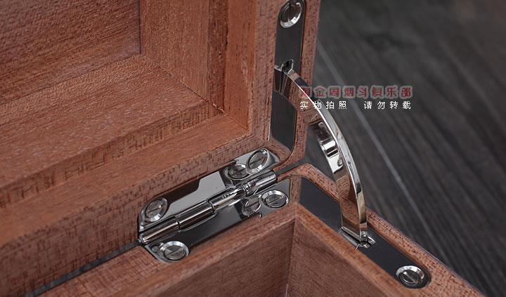 英国登喜路Dunhill 香柏木 雪茄盒 50支装HS7508-2