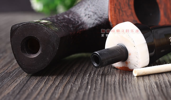 史丹威STANWELL石楠木烟斗 2014年度限量斗黑色喷砂smooth top-6