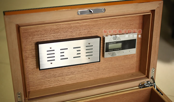 正品烟具 香港SIKARLAN雪 茄保湿木箱 75支装雪松木盒CB-223-2