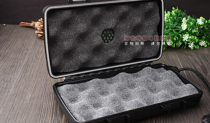 新款 雪茄保湿盒便携 Xikar西卡塑料5支黑色 密封防水-1