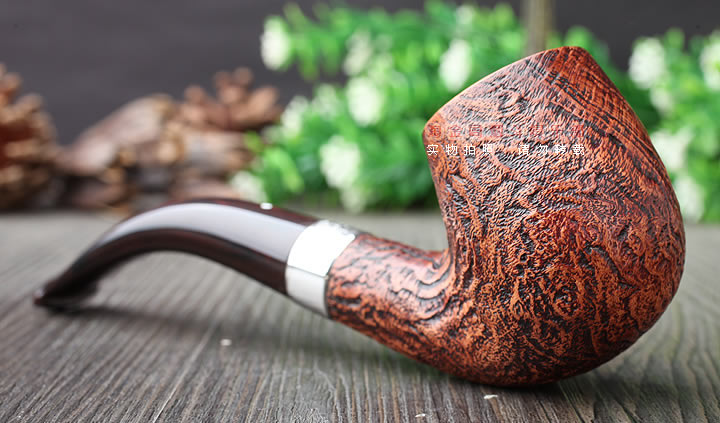 英国登喜路Dunhill 2018 狗年生肖纪念斗 全球限量288把 乡土喷砂-2