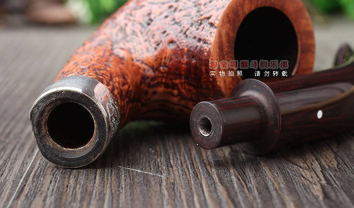 英国登喜路Dunhill 2018 狗年生肖纪念斗 全球限量288把 乡土喷砂-6