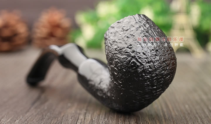 �������˵�ɭPetersonʯ�ľ�̶� 2025����ʥ�ڼ���ϵͳ����ɰ 317-2